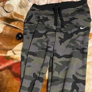 Camo Nike sweatpants
